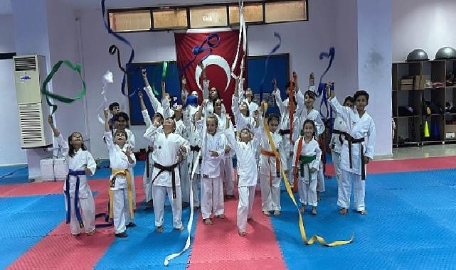 Kemer Belediyesi Karate Takımı kuşak atladı